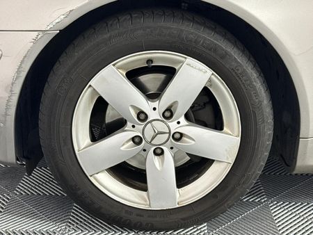 2007-Mercedes-Benz-SLK-200-Kompressor_2