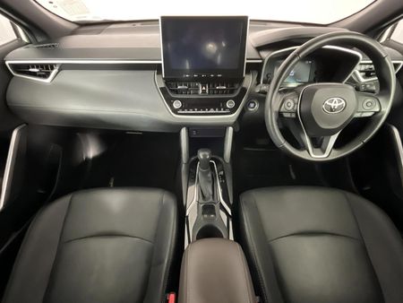 2025-Toyota-Corolla-Cross-18-XS_1