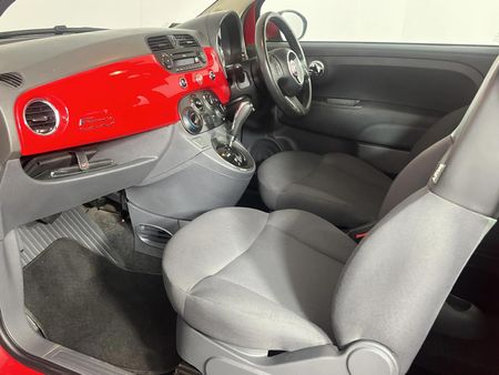 2014-Fiat-500-12_6