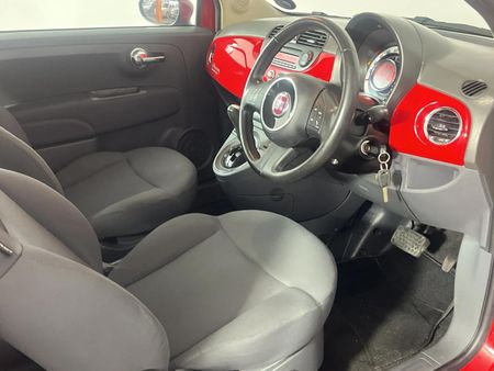 2014-Fiat-500-12_7