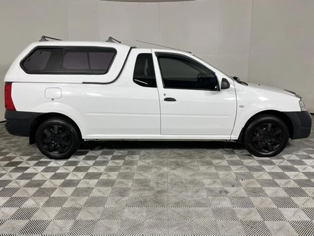 2019-Nissan-NP200-15-dCi-Safety-Pack_11