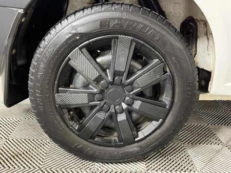 2019-Nissan-NP200-15-dCi-Safety-Pack_5