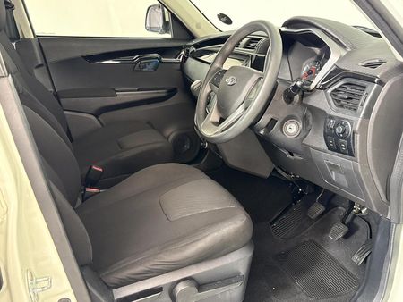 2022-Mahindra-KUV-100-12-TD-K8-NXT_9
