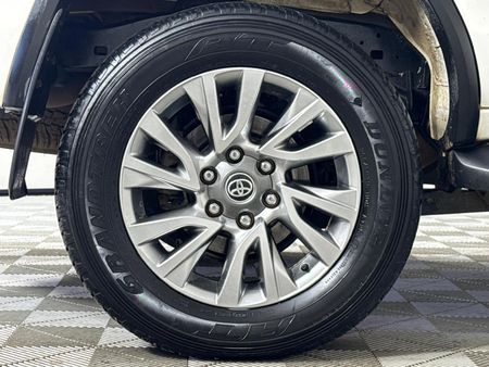 2021-Toyota-Fortuner-28-GD-6-4x4-VX-Auto_7