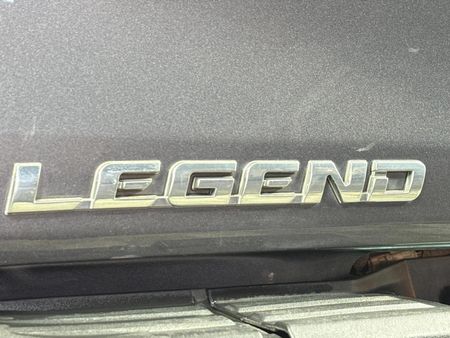 2024-Toyota-Hilux-28-GD-6-Raised-Body-Legend-4x4-Auto-Extended-Cab_8