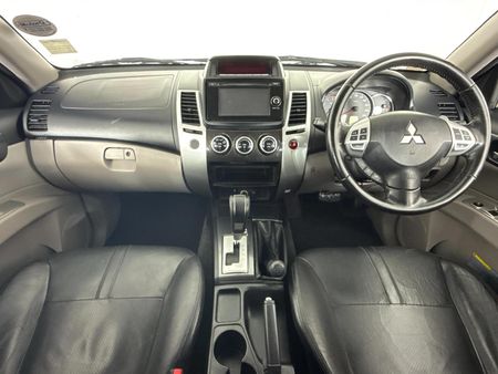 2016-Mitsubishi-Pajero-Sport-25D-4x4-Auto_1