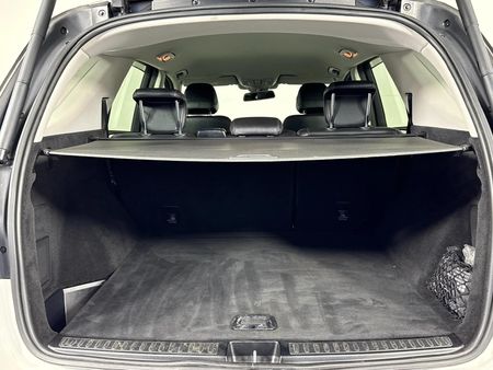 2016-Mercedes-Benz-GLE-350d-4Matic_14