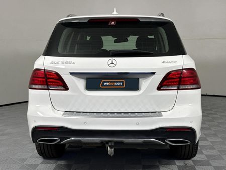 2016-Mercedes-Benz-GLE-350d-4Matic_18