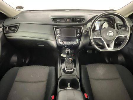 2022-Nissan-X-Trail-25-Acenta-4x4-Auto_1
