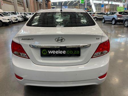 2018-Hyundai-Accent-16-GLS-Fluid_3