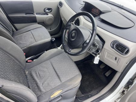 2005-Renault-Modus-14-Dynamique-Collection_13