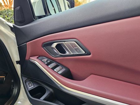 2025-BMW-3-Series-320d-M-Sport-Auto_12