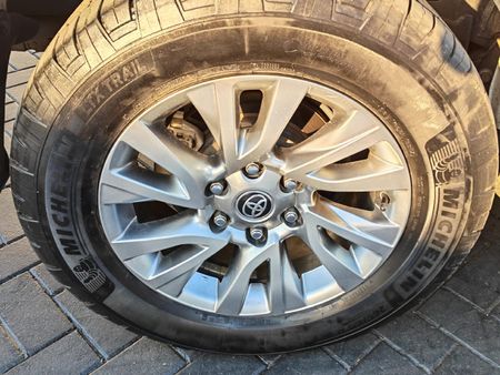 2021-Toyota-Fortuner-28-GD-6-4x4-Auto_7