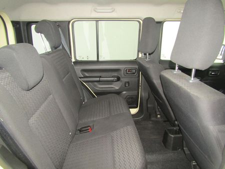 2024-Suzuki-Jimny-15-GLX-AllGrip-5-Door_11