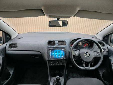 2024-Volkswagen-Polo-Vivo-14-Life_8