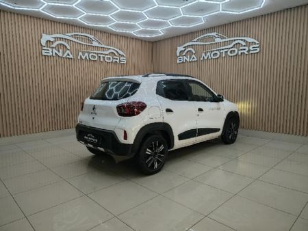 2023-Renault-Kwid-10-Climber_6