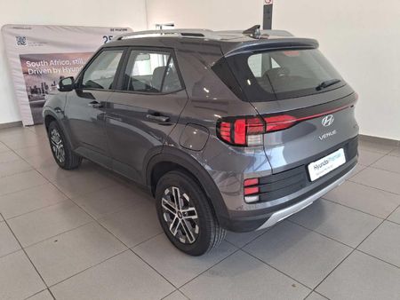 2024-Hyundai-Venue-10-TGDI-Fluid_17