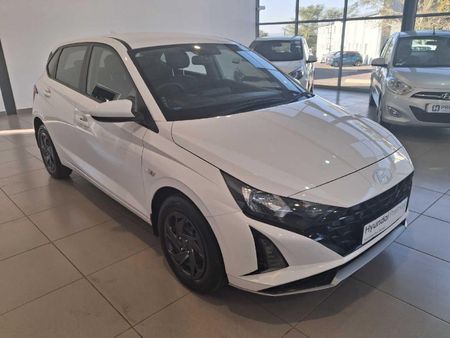 2025-Hyundai-i20-12-Premium_4