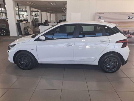 2025-Hyundai-i20-12-Premium_8