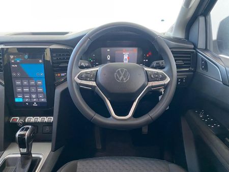 2025-Volkswagen-Amarok-20-TDI-125kW-Life-Auto-Double-Cab_11