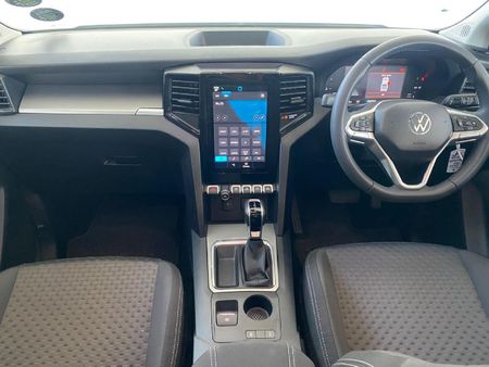 2025-Volkswagen-Amarok-20-TDI-125kW-Life-Auto-Double-Cab_8