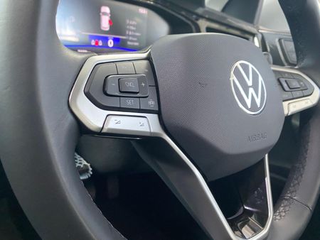 2025-Volkswagen-Taigo-10-TSI-Life-Auto_9