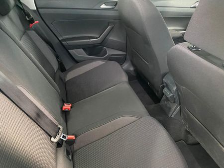 2025-Volkswagen-Taigo-10-TSI-Life-Auto_13