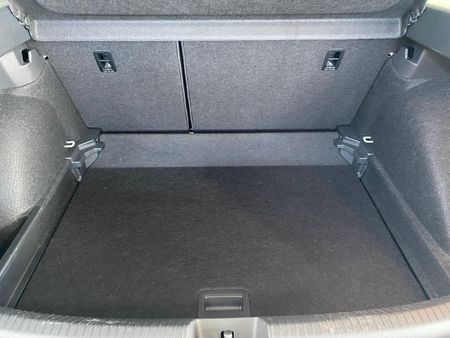 2025-Volkswagen-Taigo-10-TSI-Life-Auto_14