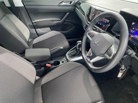 2025-Volkswagen-Taigo-10-TSI-Life-Auto_7