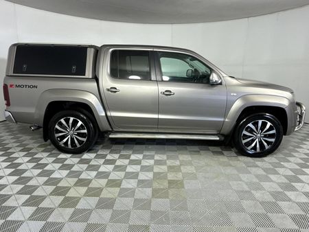 2017-Volkswagen-Amarok-30-TDI-Highline-4Motion-Auto-Double-Cab_15