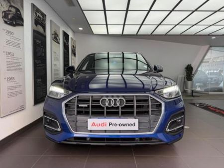 2021-Audi-Q5-quattro-Auto-40-TDI_1