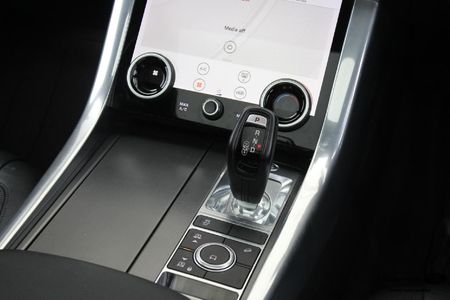 2020-Land-Rover-Range-Rover-Sport-30-D-SE-190kW_14