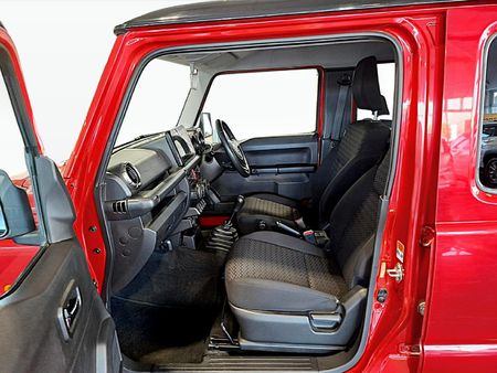 2024-Suzuki-Jimny-15-GLX-AllGrip-5-Door_16