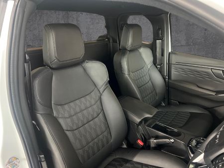 2026-Isuzu-D-Max-30-DDI-LSE-4x4-Auto-E-Cab_15
