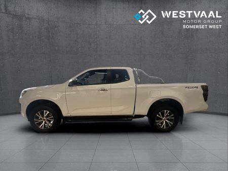 2026-Isuzu-D-Max-30-DDI-LSE-4x4-Auto-E-Cab_3