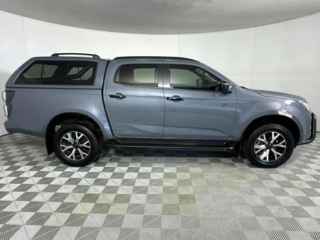 2025-Isuzu-D-Max-19-DDI-HR-X-Rider-Auto-Double-Cab_16