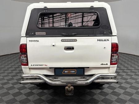 2015-Toyota-Hilux-30-D-4D-Legend-45-4x4-Double-Cab_18