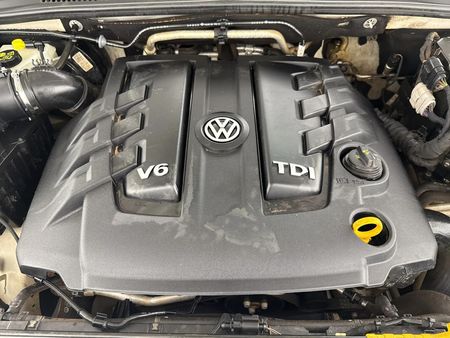 2019-Volkswagen-Amarok-30-TDI-Highline-EX-4Motion-Auto-Double-Cab_12