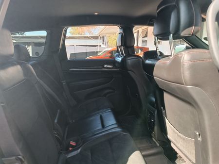 2022-Jeep-Grand-Cherokee-36-Trailhawk_10