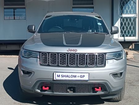 2022-Jeep-Grand-Cherokee-36-Trailhawk_3