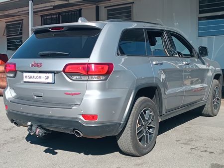 2022-Jeep-Grand-Cherokee-36-Trailhawk_4