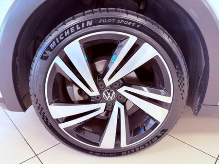 2023-Volkswagen-T-Cross-15-TSI-R-Line-Auto_10