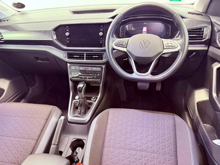 2023-Volkswagen-T-Cross-15-TSI-R-Line-Auto_7