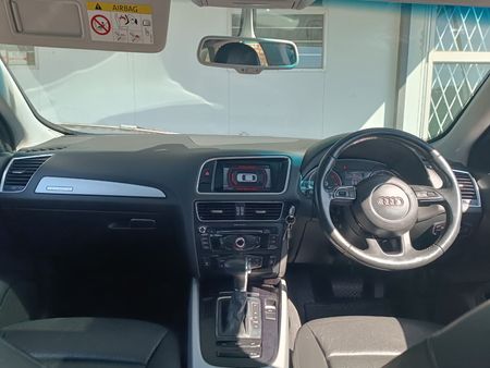 2015-Audi-Q5-20-TDI-quattro-S-Auto_10