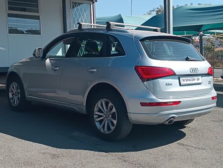 2015-Audi-Q5-20-TDI-quattro-S-Auto_6