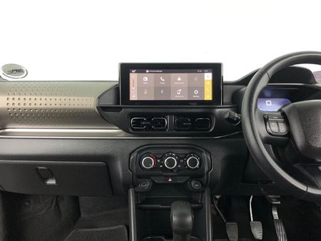2025-Citroen-C3-12-Max-61kW_9