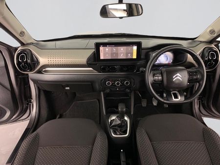 2025-Citroen-C3-12-Max-61kW_17