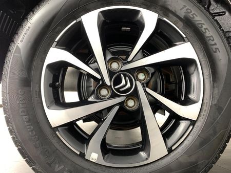 2025-Citroen-C3-12-Max-61kW_18