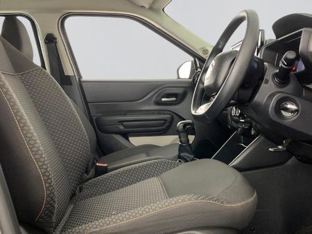 2025-Citroen-C3-12-Max-61kW_20
