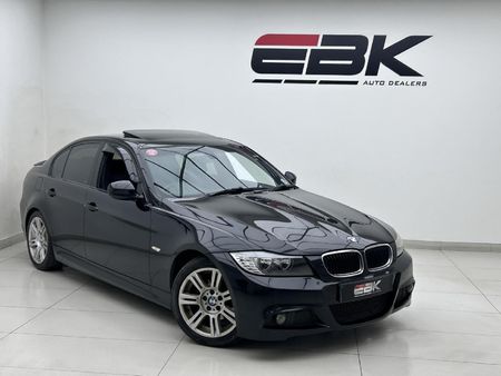 2011-BMW-3-Series-320i-Auto_0